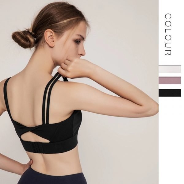 One-piece bra without underwire